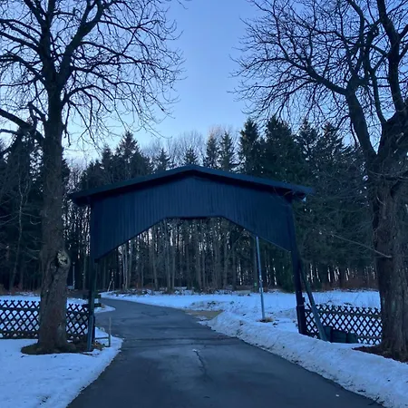 Berghaus Am Katzenstein Urgemuetliches Wohnen Im Wald 롯지 *