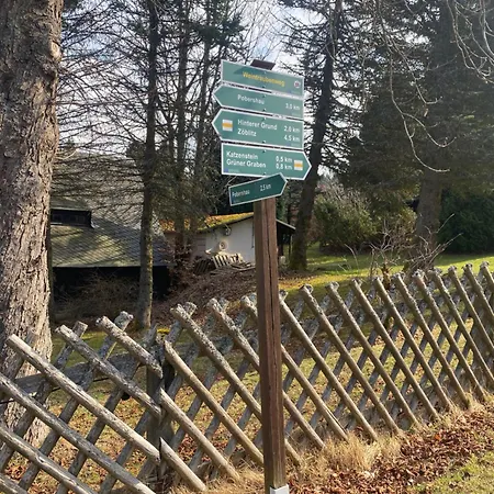 롯지 Berghaus Am Katzenstein Urgemuetliches Wohnen Im Wald