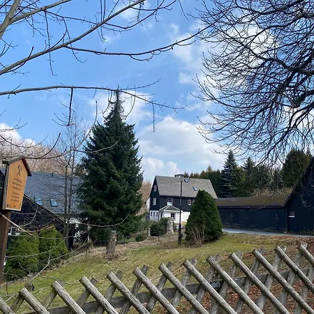 롯지 Berghaus Am Katzenstein Urgemuetliches Wohnen Im Wald *