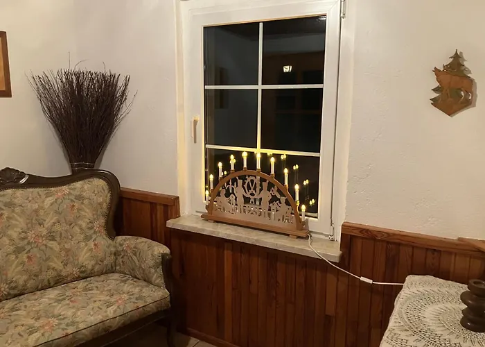 Lodge Berghaus Am Katzenstein Urgemuetliches Wohnen Im Wald