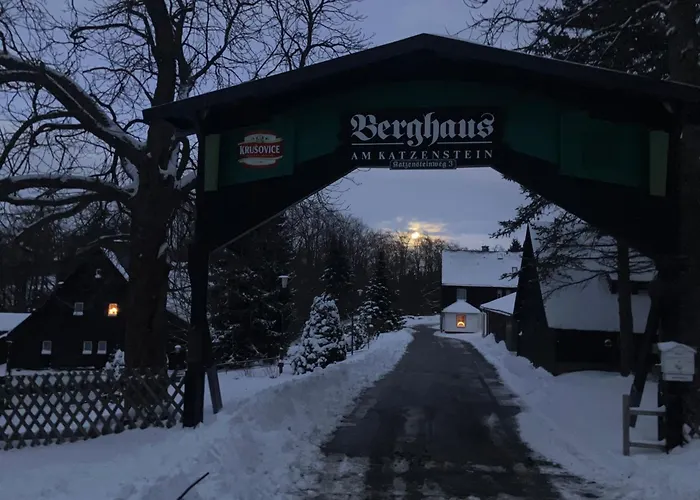 Lodge Berghaus Am Katzenstein Urgemuetliches Wohnen Im Wald *